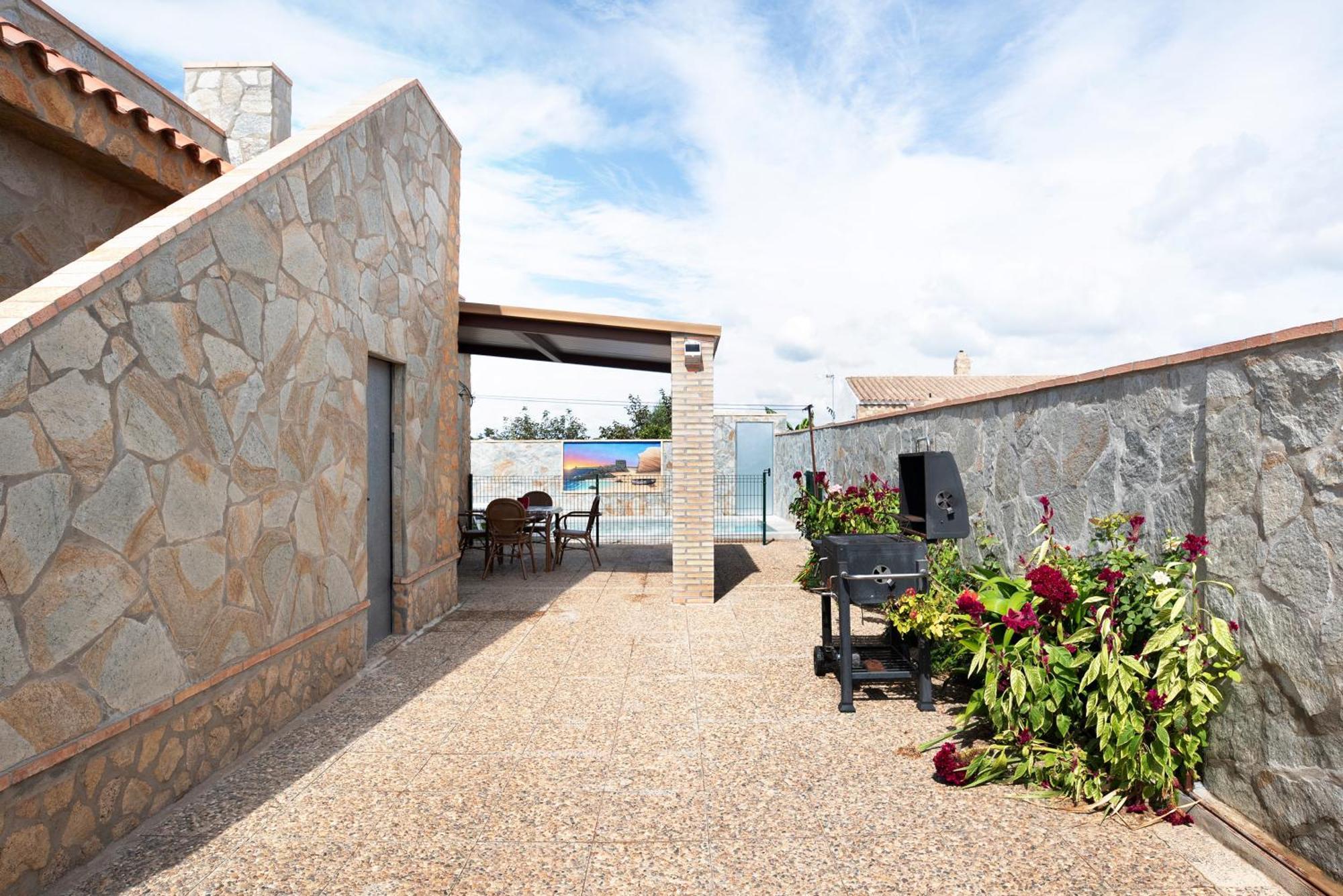 Casa Isabel *